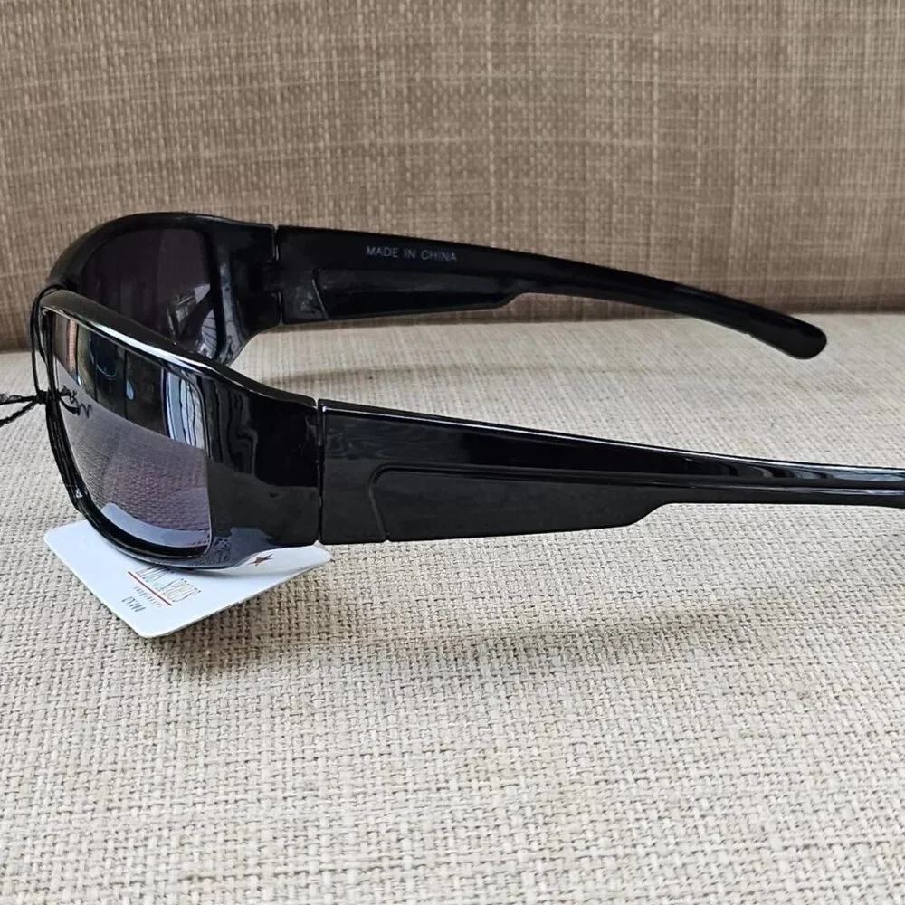 Kids Sunglasses Black Wrap Eye Wear 100% UV Prtotect Sunglasses for 7-10 years